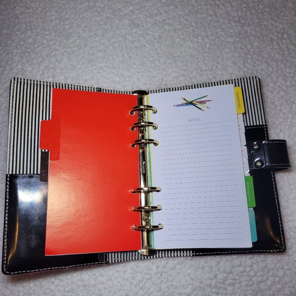 *SOLD*Kate Spade Agenda/Planner - Picture 8 of 16